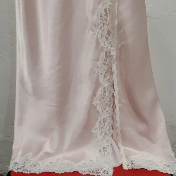 Vintage Christian Dior Elegant Pink Satin Nightgown With Asymmetrical Lace & Bow - Picture 4 of 16